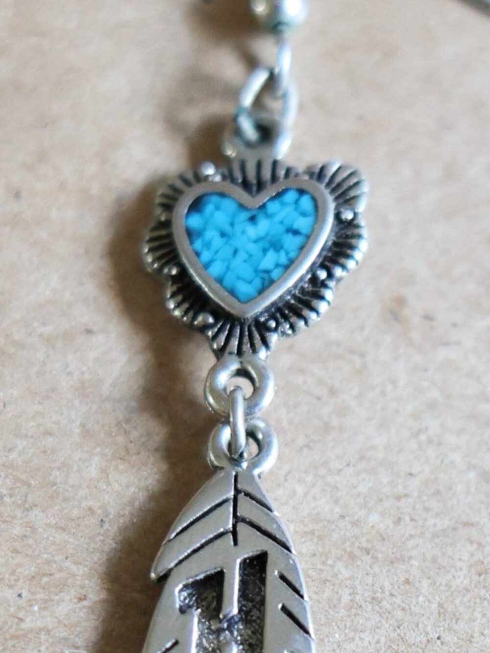 HD Earrings - Picture 3 of 3